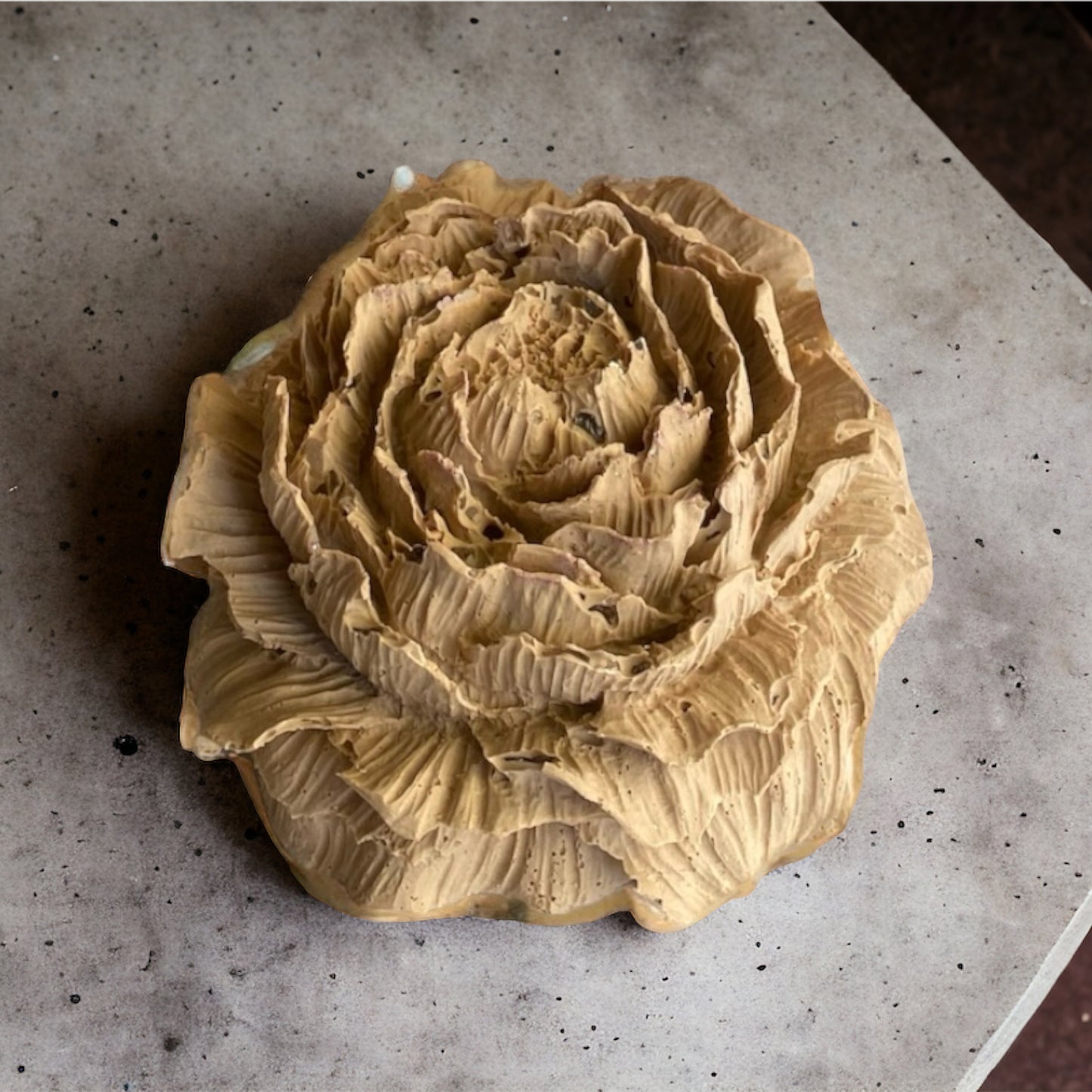 Ceramics peonia